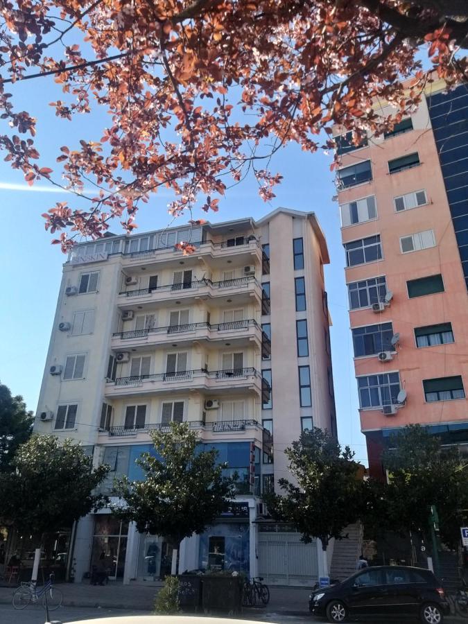 Shkodra Duplex Apartment エクステリア 写真